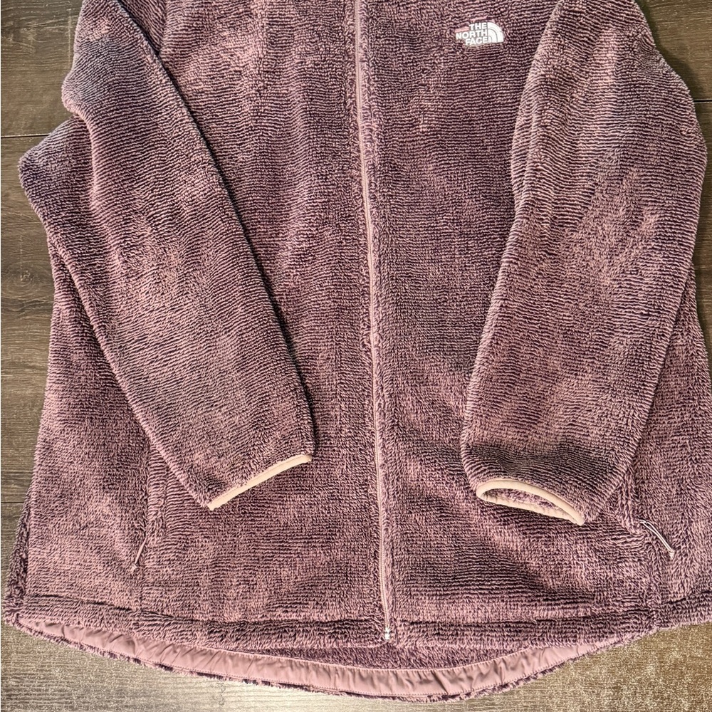 The North Face Women's Pink Fleece Jacket - Cozy Full-Zip